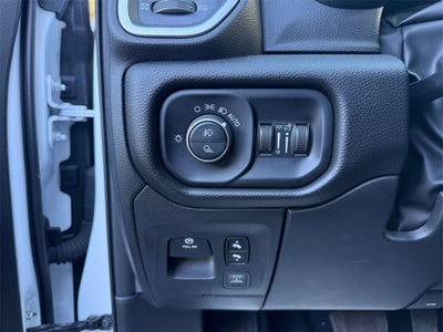 2025 RAM Ram 1500 RAM 1500 BIG HORN CREW CAB 4X4 5'7' BOX