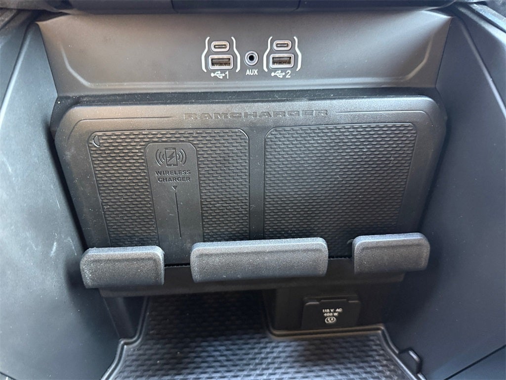 2025 RAM Ram 1500 RAM 1500 BIG HORN CREW CAB 4X4 5'7' BOX