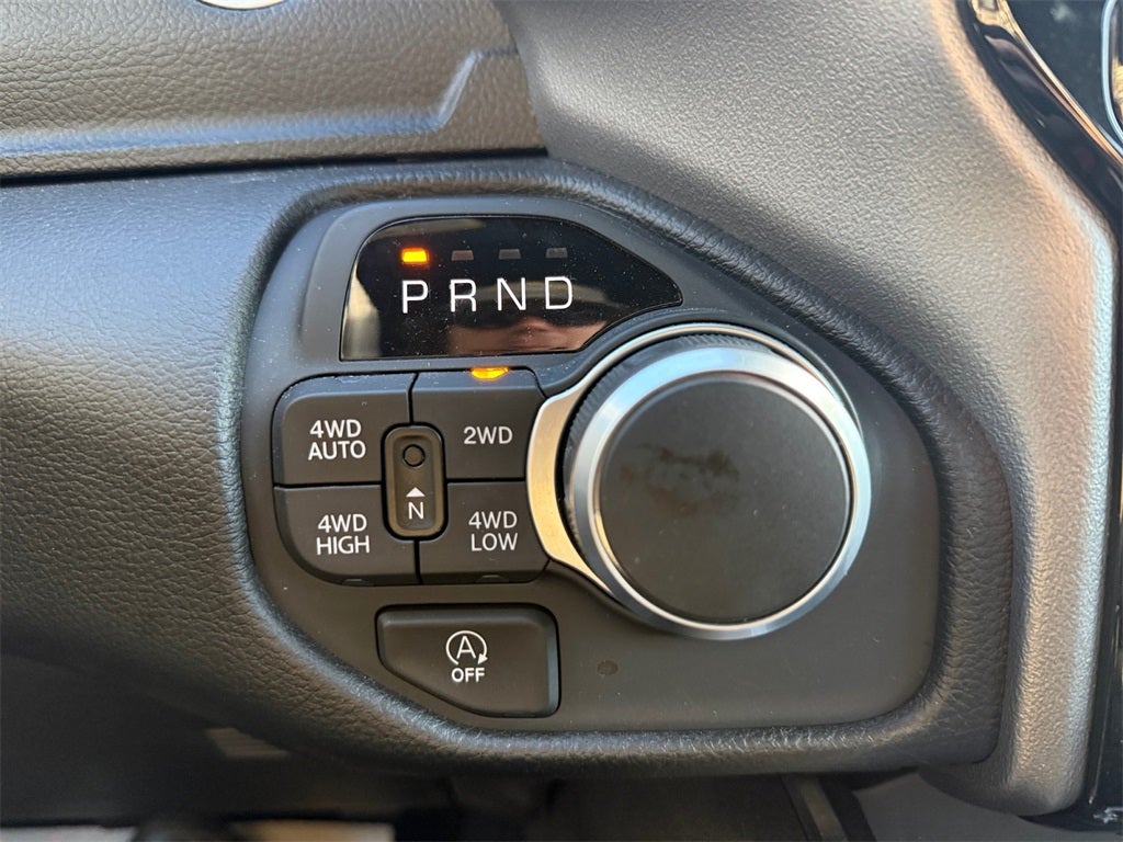 2025 RAM Ram 1500 RAM 1500 BIG HORN CREW CAB 4X4 5'7' BOX