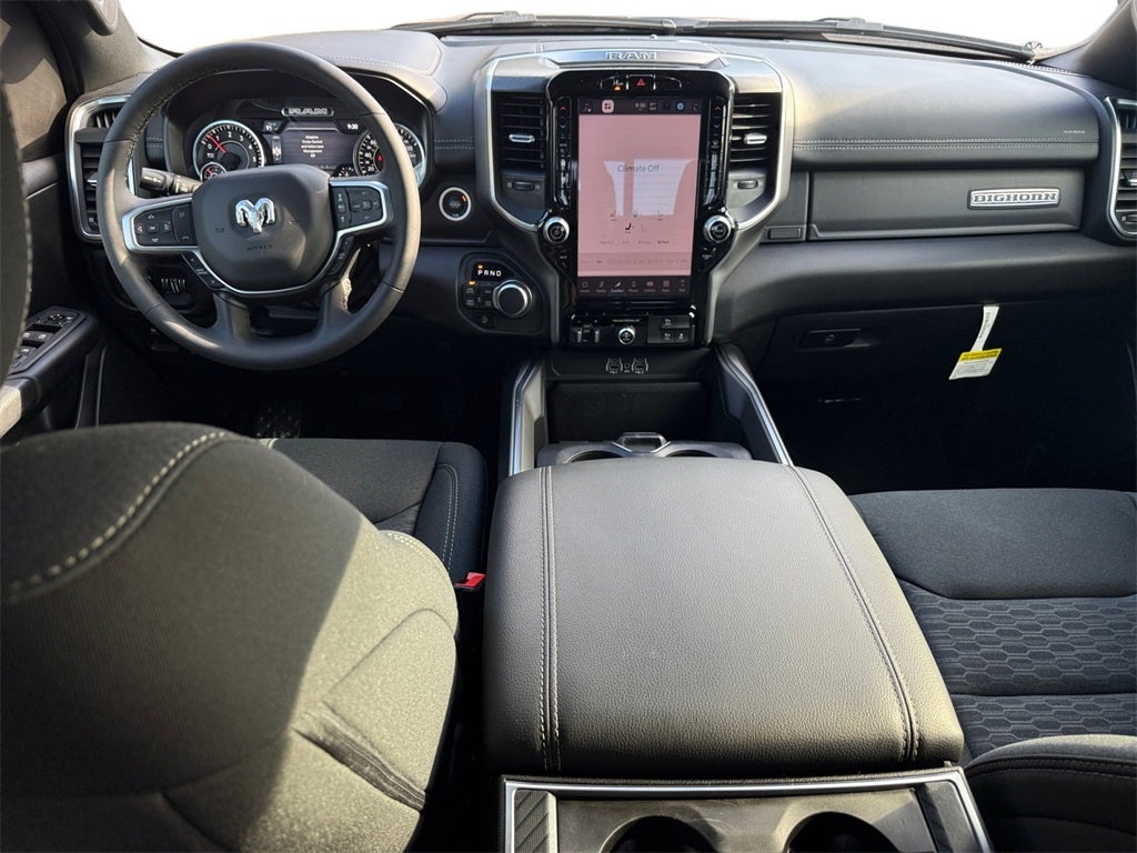 2025 RAM 1500 Big Horn Crew Cab 4x4 5'7' Box