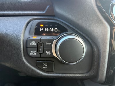 2025 RAM 1500 Big Horn Crew Cab 4x4 5'7' Box