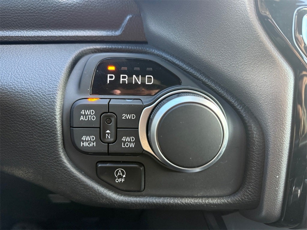 2025 RAM 1500 Big Horn Crew Cab 4x4 5'7' Box