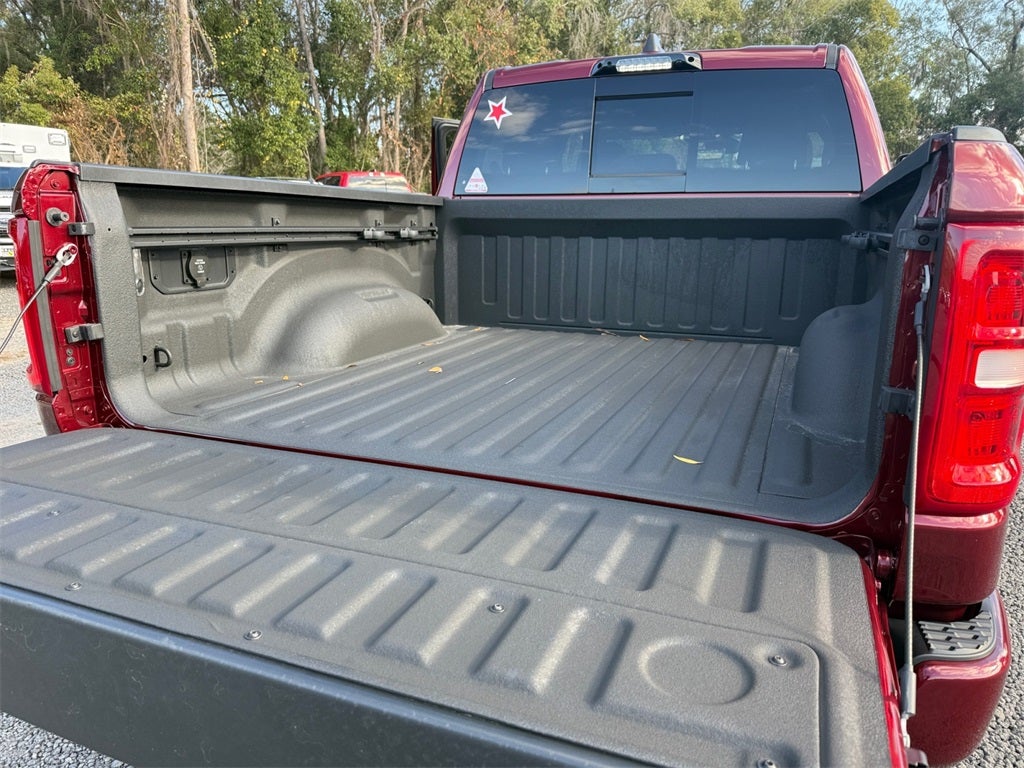 2025 RAM 1500 Big Horn Crew Cab 4x4 5'7' Box