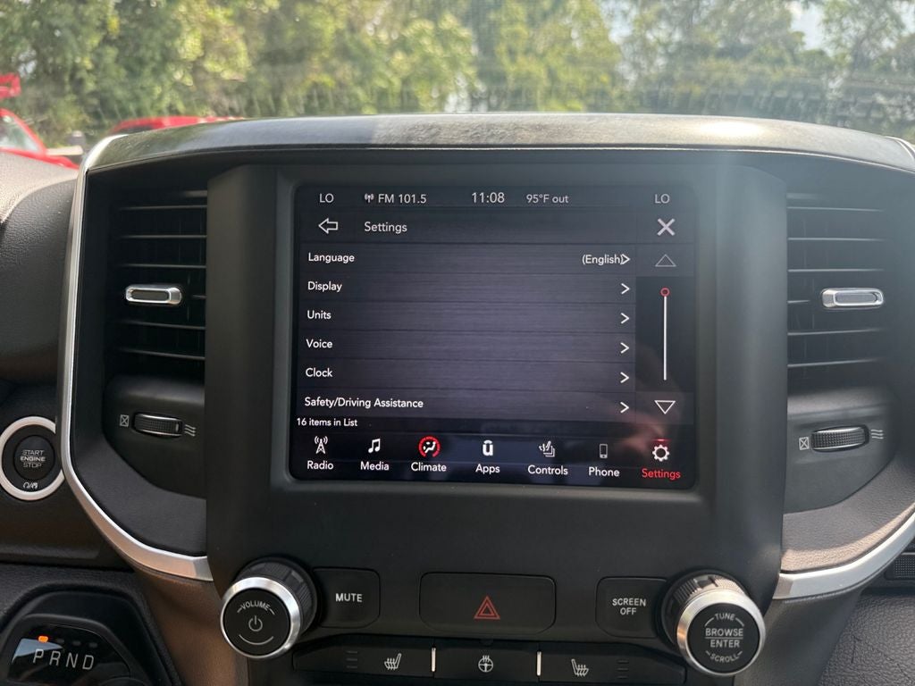 2020 RAM 1500 Big Horn Quad Cab 4x4 6'4' Box