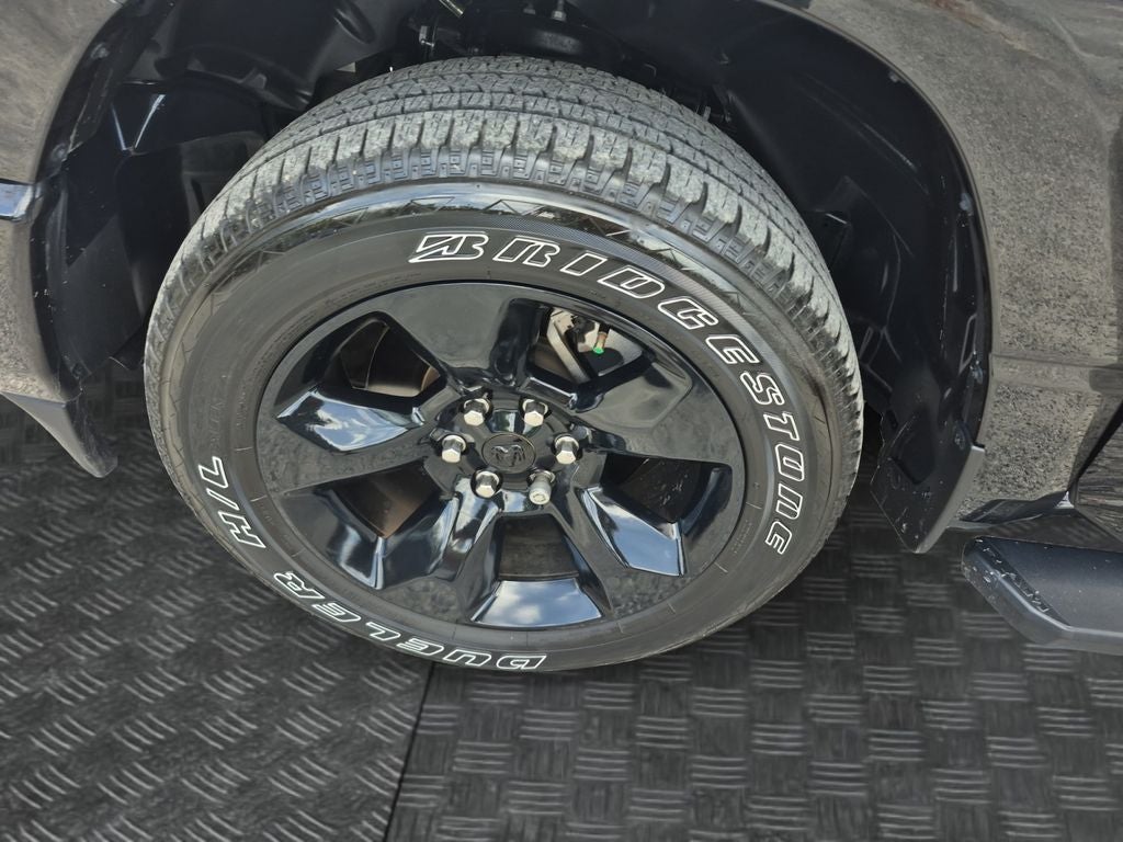 2024 RAM 1500 Tradesman Quad Cab 4x4 6'4' Box