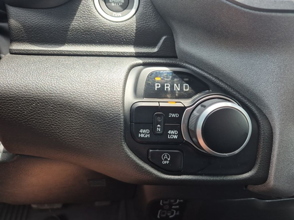 2024 RAM 1500 Tradesman Quad Cab 4x4 6'4' Box