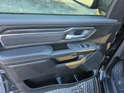 2025 RAM 1500 RAM 1500 BIG HORN CREW CAB 4X4 5'7' BOX