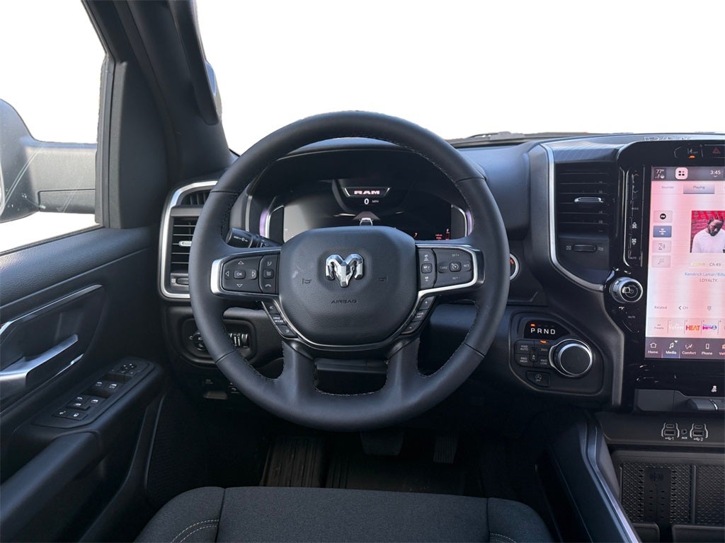 2025 RAM Ram 1500 RAM 1500 BIG HORN CREW CAB 4X4 5'7' BOX