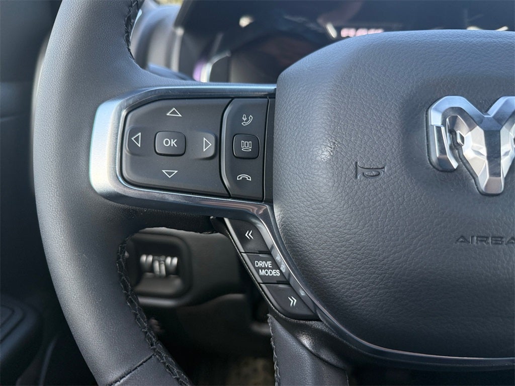 2025 RAM Ram 1500 RAM 1500 BIG HORN CREW CAB 4X4 5'7' BOX