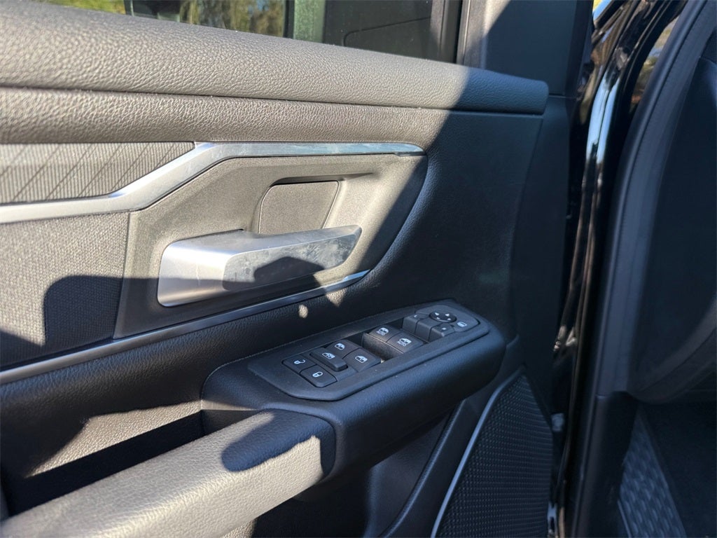 2025 RAM Ram 1500 RAM 1500 BIG HORN CREW CAB 4X4 5'7' BOX