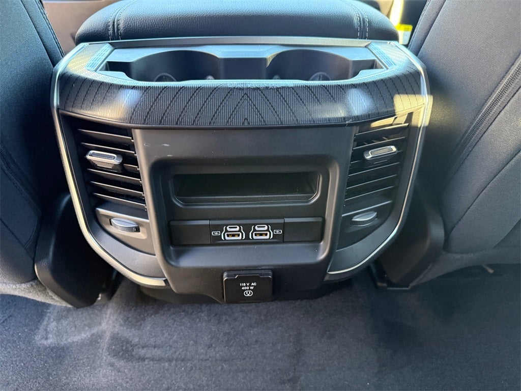 2025 RAM Ram 1500 RAM 1500 BIG HORN CREW CAB 4X4 5'7' BOX