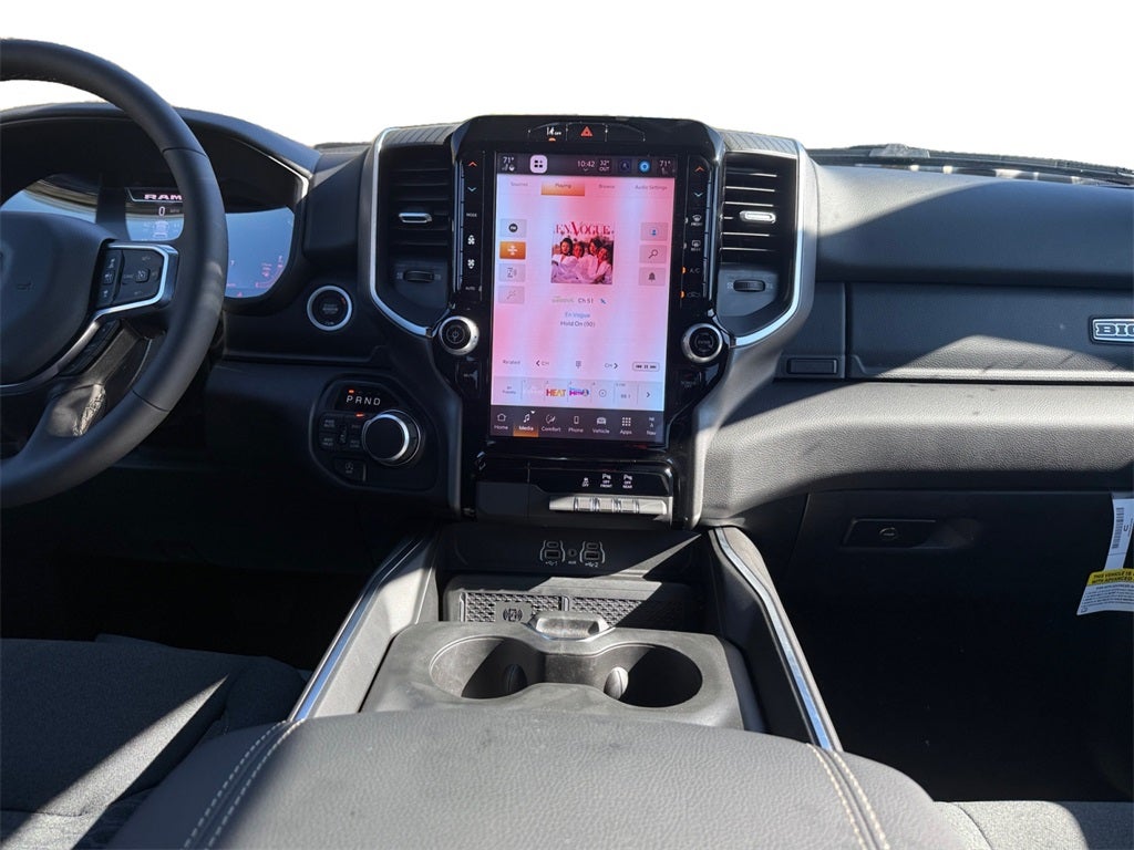 2025 RAM Ram 1500 RAM 1500 BIG HORN CREW CAB 4X4 5'7' BOX