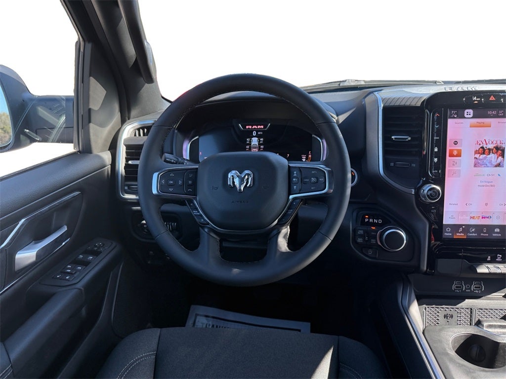 2025 RAM Ram 1500 RAM 1500 BIG HORN CREW CAB 4X4 5'7' BOX