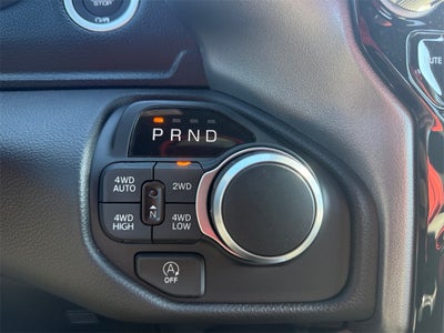 2025 RAM Ram 1500 RAM 1500 BIG HORN CREW CAB 4X4 5'7' BOX