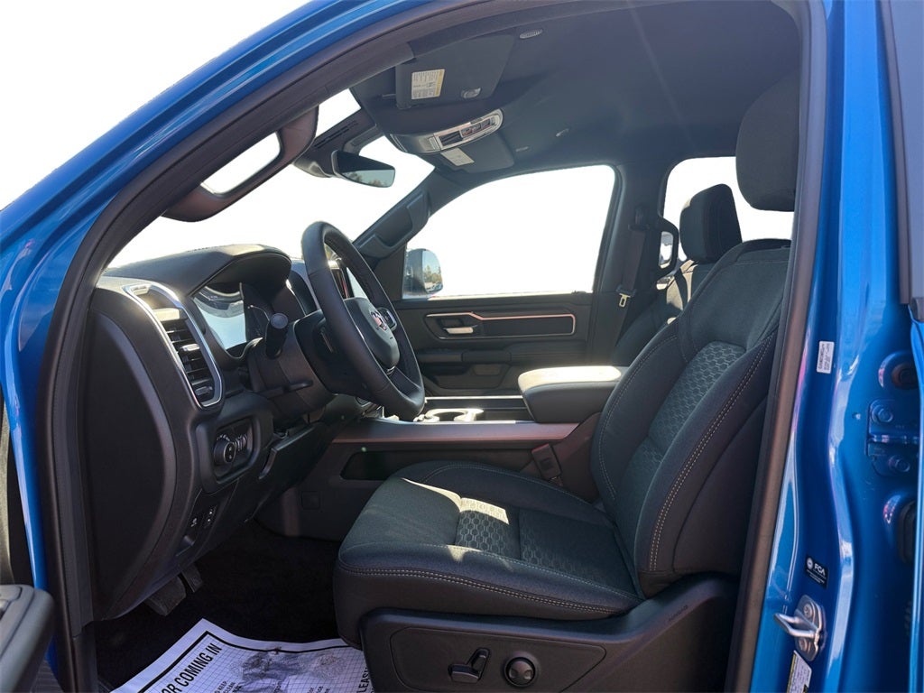 2025 RAM Ram 1500 RAM 1500 BIG HORN CREW CAB 4X4 5'7' BOX