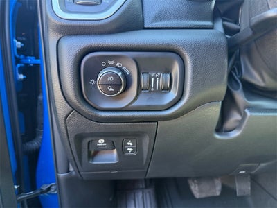 2025 RAM Ram 1500 RAM 1500 BIG HORN CREW CAB 4X4 5'7' BOX