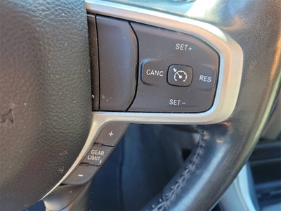 2022 RAM 1500 Big Horn Crew Cab 4x4 5'7' Box