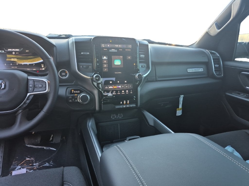 2027 RAM Ram 1500 RAM 1500 BIG HORN CREW CAB 4X4 5'7' BOX