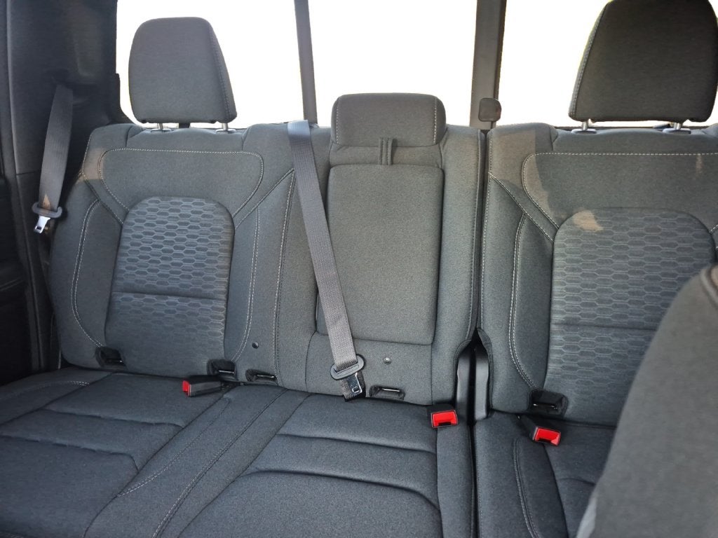2027 RAM Ram 1500 RAM 1500 BIG HORN CREW CAB 4X4 5'7' BOX