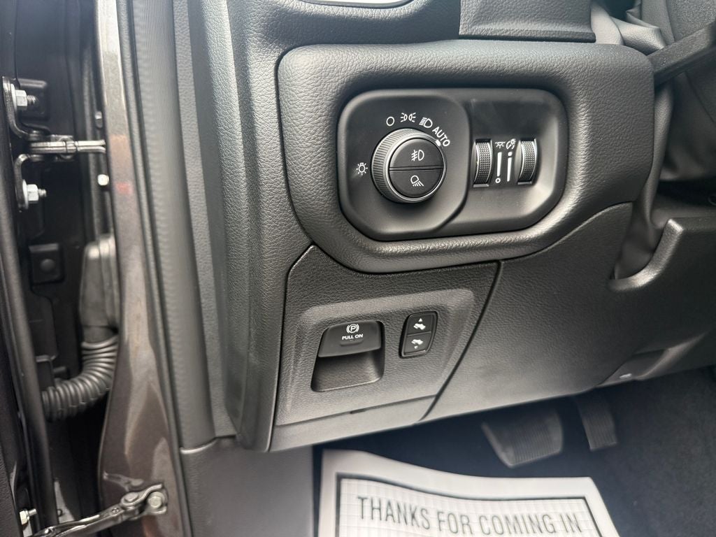 2026 RAM 1500 RAM 1500 BIG HORN CREW CAB 4X4 5'7' BOX