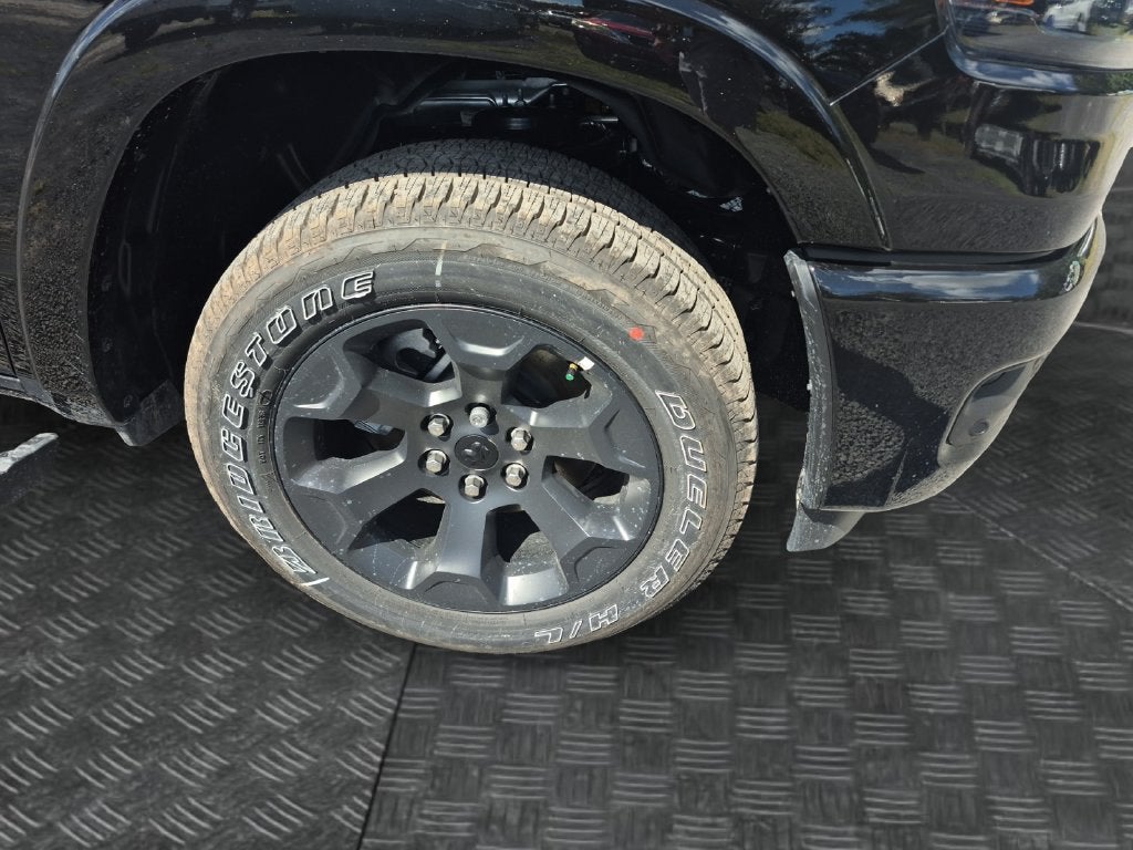 2027 RAM Ram 1500 RAM 1500 BIG HORN CREW CAB 4X4 5'7' BOX
