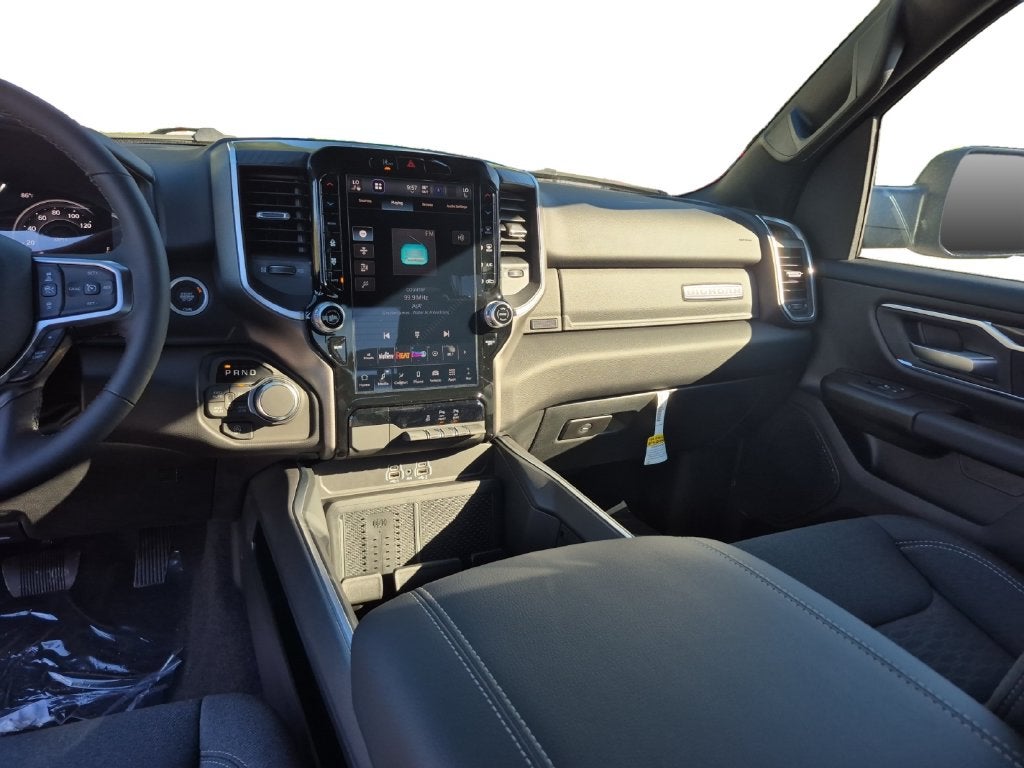 2027 RAM Ram 1500 RAM 1500 BIG HORN CREW CAB 4X4 5'7' BOX