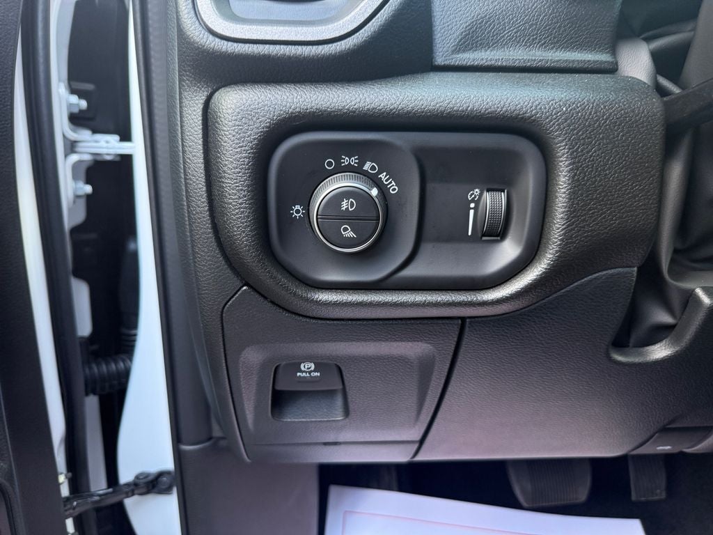 2026 RAM Ram 1500 RAM 1500 WARLOCK CREW CAB 4X4 5'7' BOX