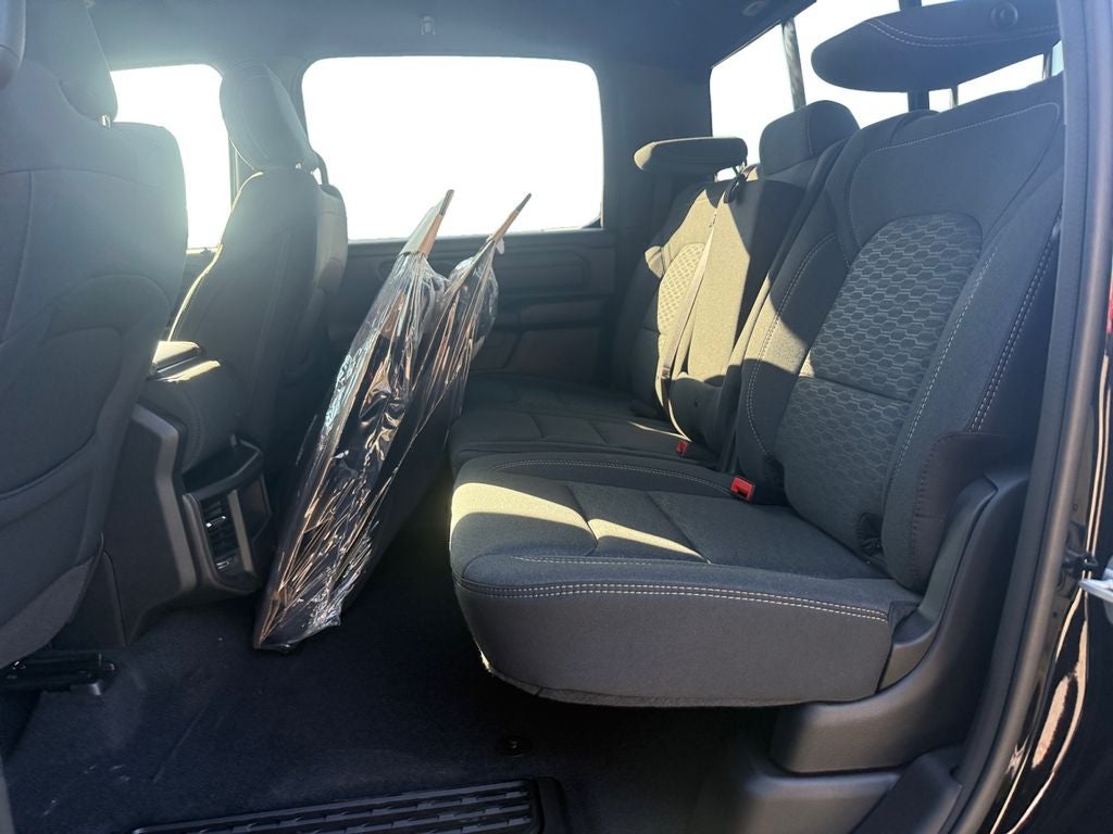 2026 RAM Ram 1500 RAM 1500 WARLOCK CREW CAB 4X4 5'7' BOX