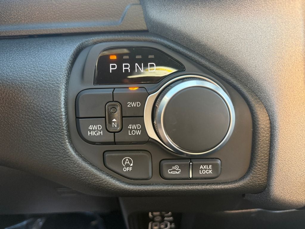 2026 RAM Ram 1500 RAM 1500 WARLOCK CREW CAB 4X4 5'7' BOX