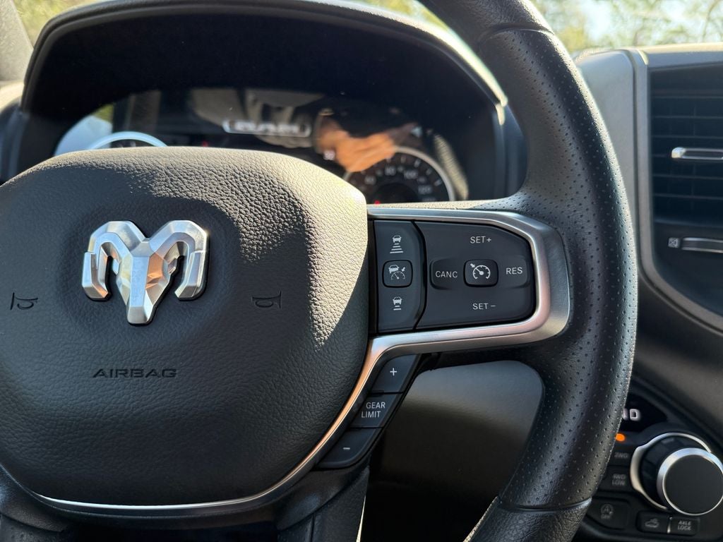 2026 RAM 1500 RAM 1500 WARLOCK CREW CAB 4X4 5'7' BOX