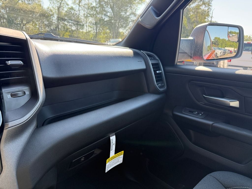 2026 RAM 1500 RAM 1500 WARLOCK CREW CAB 4X4 5'7' BOX