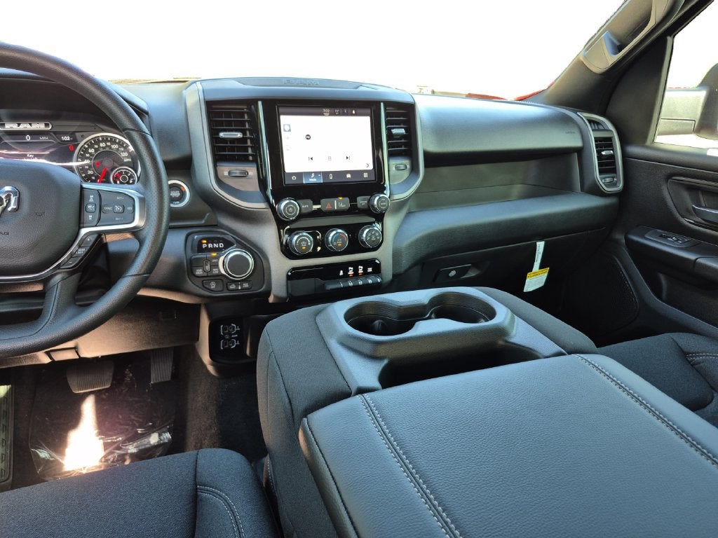 2027 RAM Ram 1500 RAM 1500 WARLOCK CREW CAB 4X4 5'7' BOX