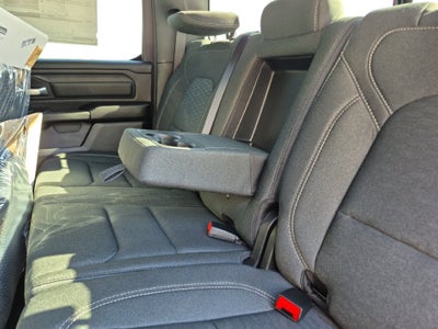 2027 RAM Ram 1500 RAM 1500 WARLOCK CREW CAB 4X4 5'7' BOX