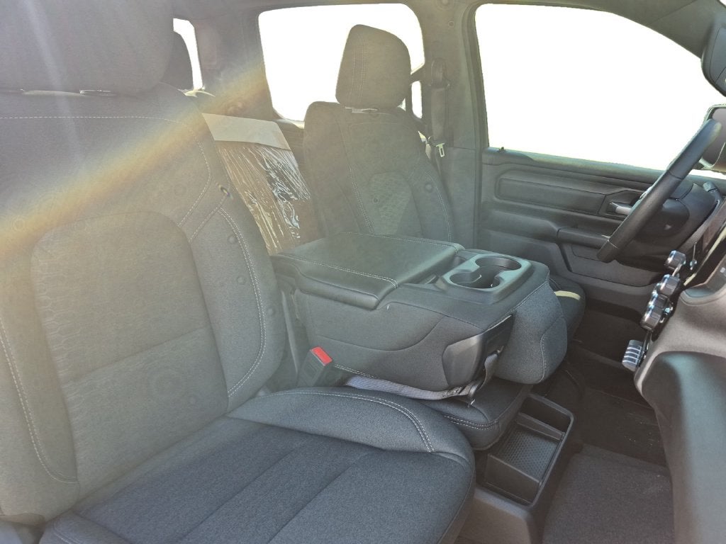 2027 RAM Ram 1500 RAM 1500 WARLOCK CREW CAB 4X4 5'7' BOX