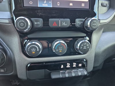2027 RAM Ram 1500 RAM 1500 WARLOCK CREW CAB 4X4 5'7' BOX