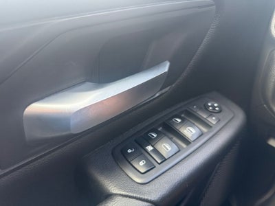 2019 RAM 1500 Tradesman Crew Cab 4x4 5'7' Box