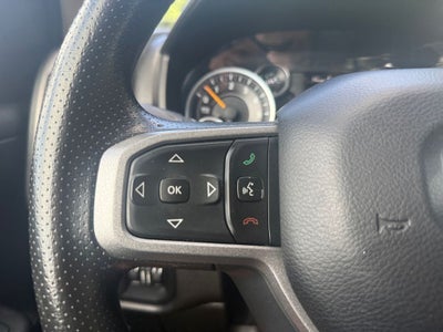 2019 RAM 1500 Tradesman Crew Cab 4x4 5'7' Box