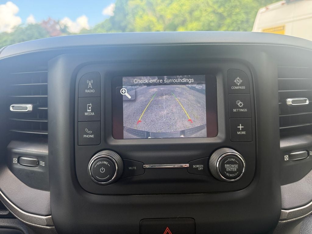 2019 RAM 1500 Tradesman Crew Cab 4x4 5'7' Box