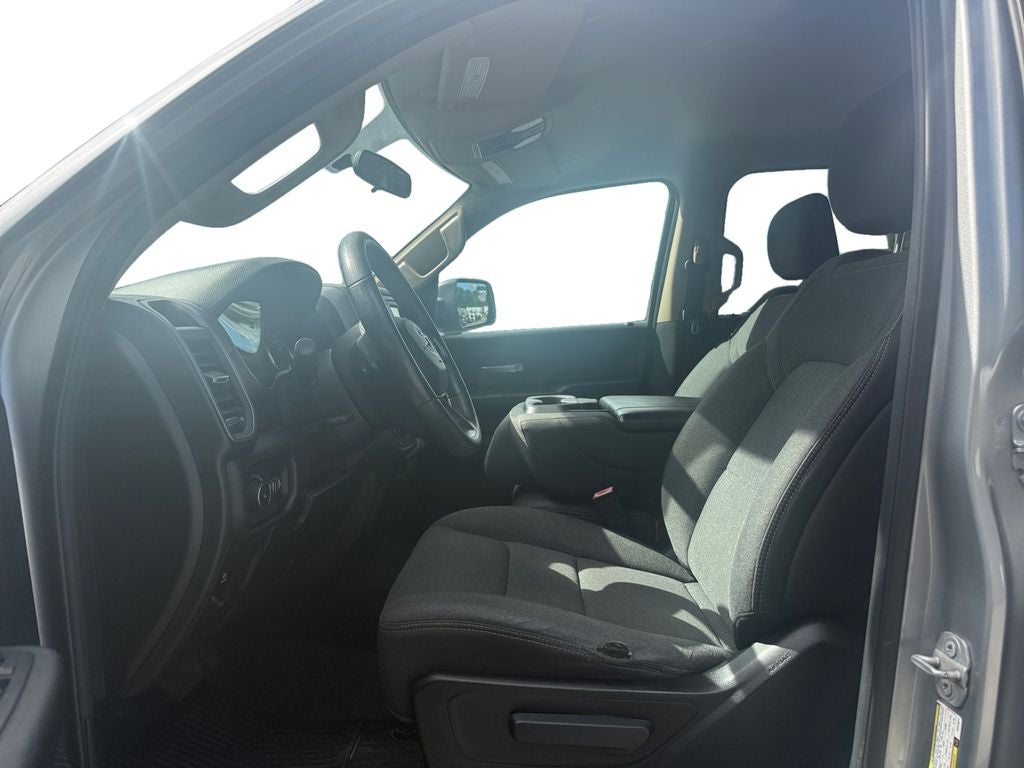 2019 RAM 1500 Tradesman Crew Cab 4x4 5'7' Box
