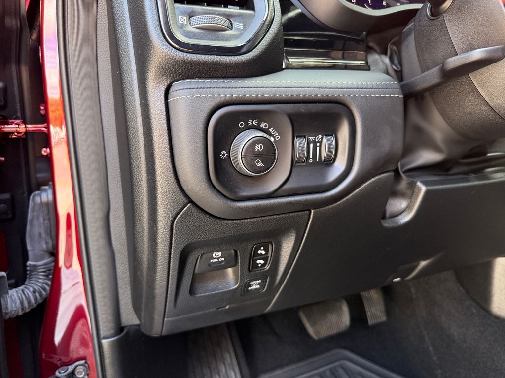 2025 RAM 1500 Limited