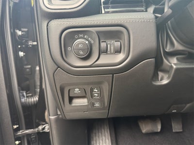 2026 RAM Ram 1500 RAM 1500 LIMITED CREW CAB 4X4 5'7' BOX