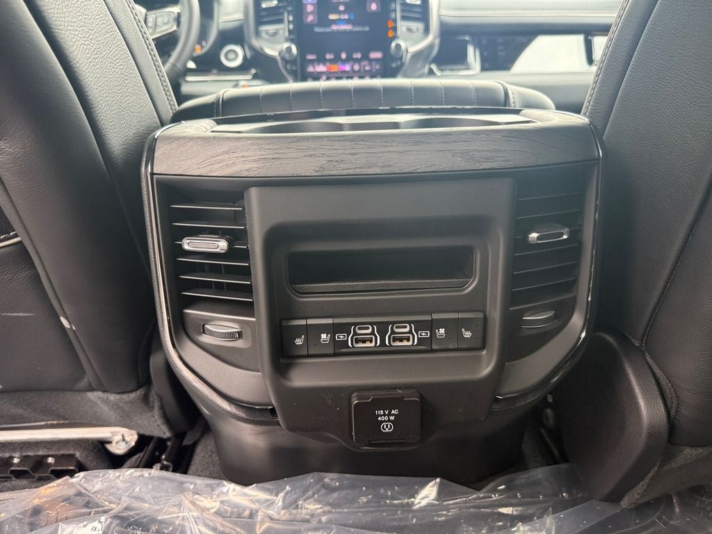 2026 RAM Ram 1500 RAM 1500 LIMITED CREW CAB 4X4 5'7' BOX