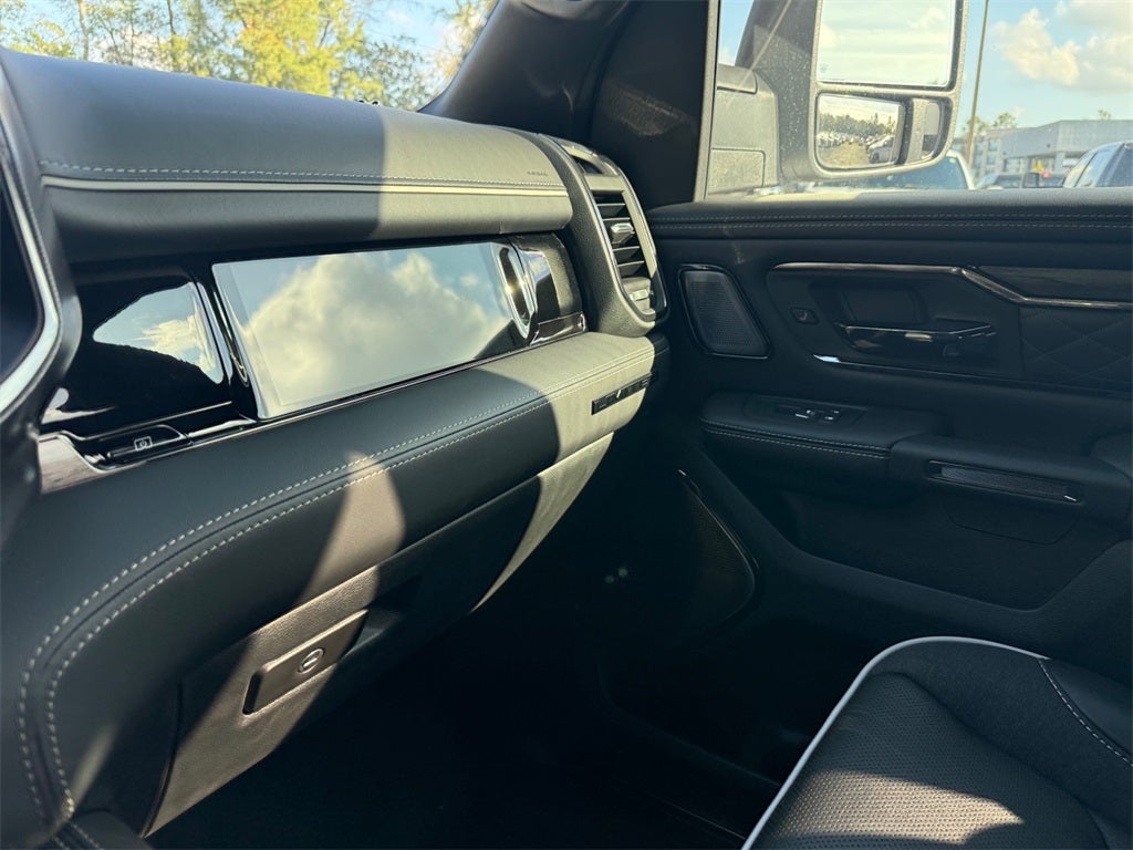 2025 RAM 1500 Limited