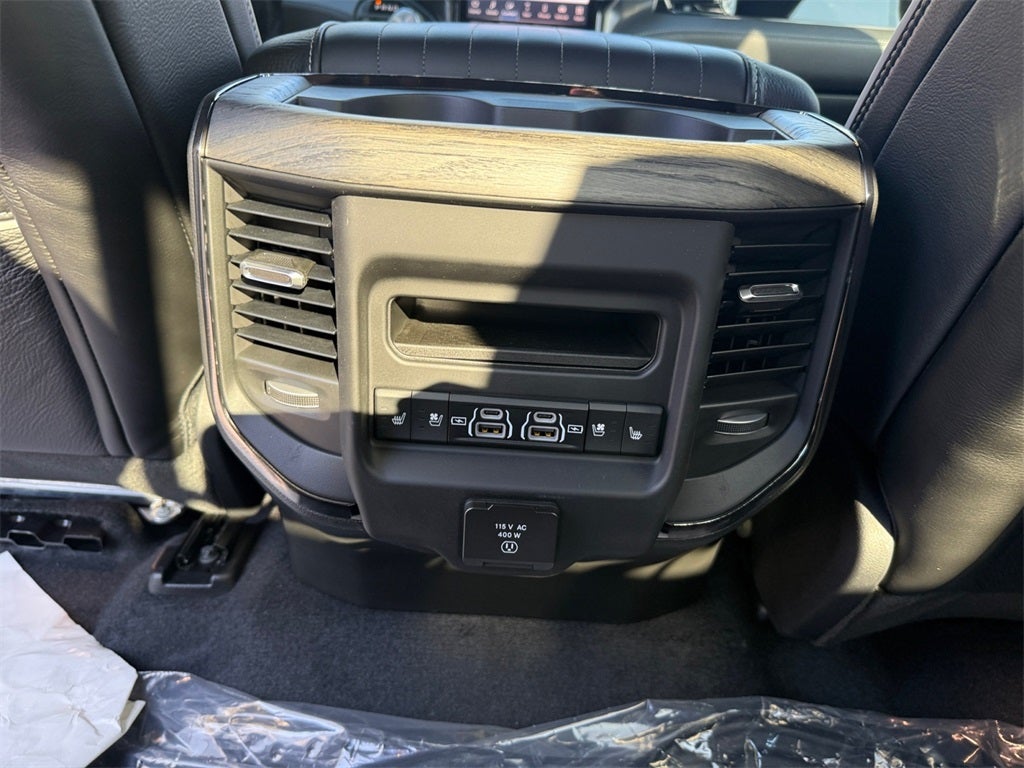 2025 RAM 1500 Limited