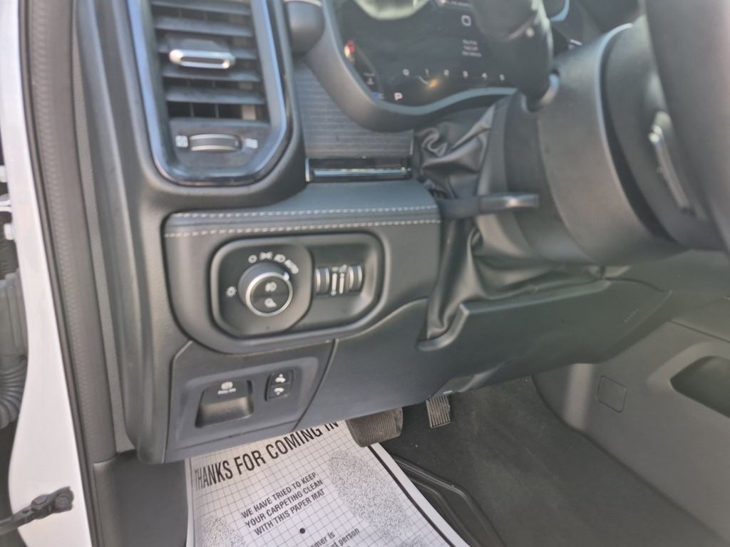 2024 RAM 1500 Limited Crew Cab 4x4 5'7' Box