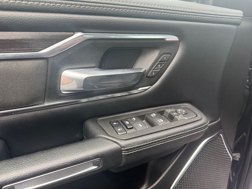 2025 RAM 1500 Laramie Crew Cab 4x4 5'7' Box