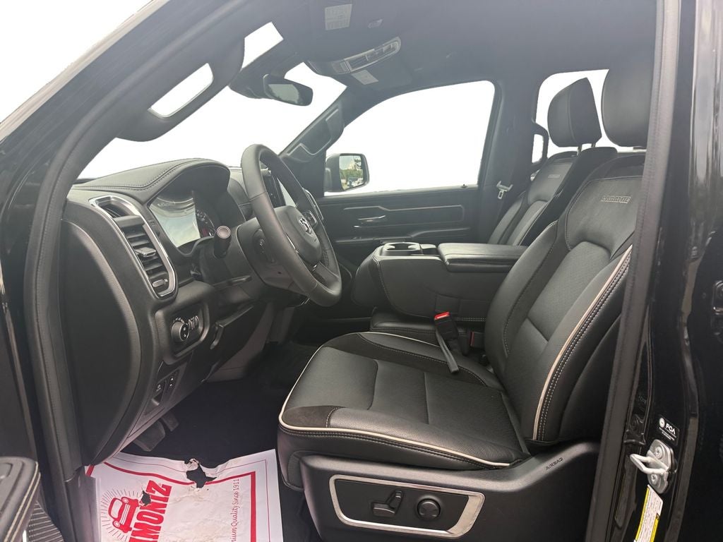 2025 RAM 1500 Laramie Crew Cab 4x4 5'7' Box