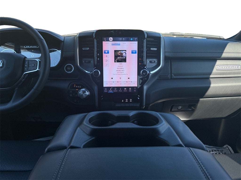 2025 RAM 1500 Laramie Crew Cab 4x4 5'7' Box