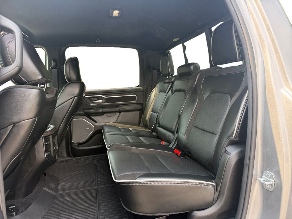 2025 RAM 1500 Laramie Crew Cab 4x4 5'7' Box