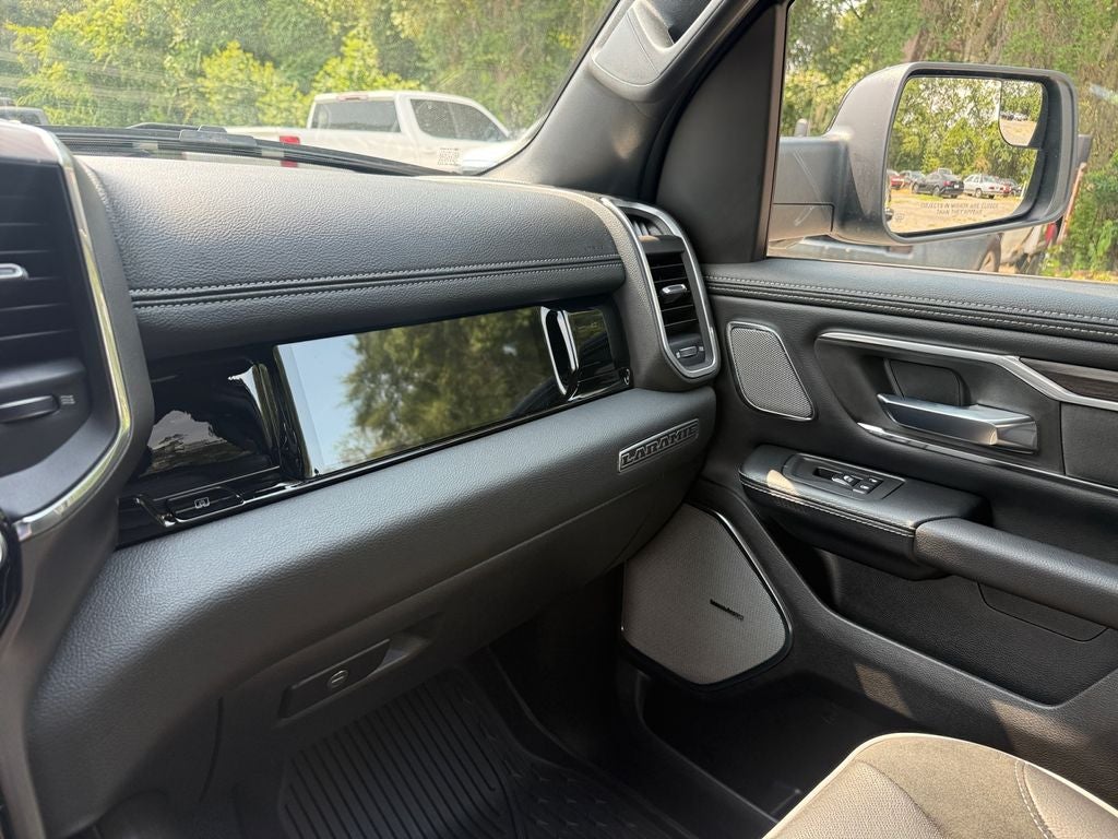 2025 RAM 1500 Laramie Crew Cab 4x4 5'7' Box